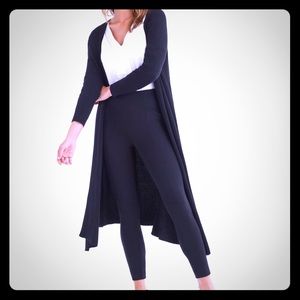 Vetta Long Cardigan in black